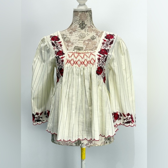 BBWM Cream and Red Embroidered Blouse with Flutter Sleeves size S - Picture 5 of 12
